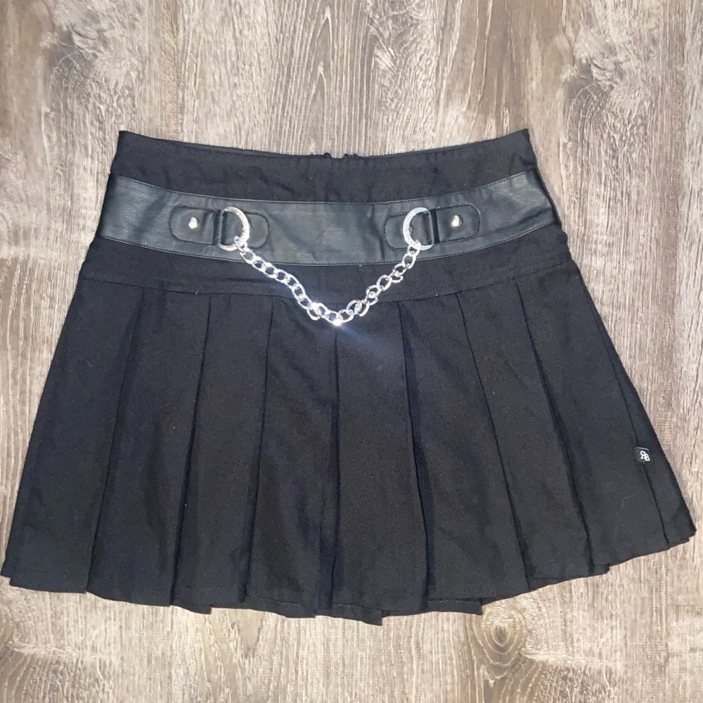 Black Royal bones skirt with a leather belt & undetachable chain